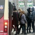 Zapalila se guma na gradskom autobusu, vatrogasci ugasili požar