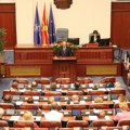 AP: Parlament Severne Makedonije bira vladu desnog centra, glavno pitanje pristupanje EU
