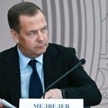 Medvedev: Zalenski želi da dokaže da ima pravo da potpisuje dokumenta nakon vojnih događaja