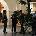 Masovna pucnjava na pijaci, najmanje četvoro mrtvih: Kamere snimile napadača, ubija nemilosrdno u Bangkoku