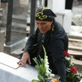 Na sahranu joj nije došao jer je bio u zatvoru: Boki 13 bio je nerazdvojan sa Marinom Tucaković, sada prvi put posetio njen…
