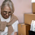 Помоћ за најугроженије пензионере Почеле пријаве за пакете солидарности ево ко има право и до када траје рок