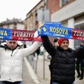 Navijači tzv. Kosova budili Turke usred noći: Evo šta se desilo pred odlučujući meč u Prištini