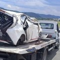 Tragedija na auto-putu kod Požege: Jedna osoba poginula, a dve povređene – automobil smrskan (FOTO)