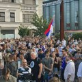 BLOG UŽIVO Počinje predizborni skup studenata u Novom Sadu: Veliki broj građana već stigao ispred Srpskog narodnog pozorišta…