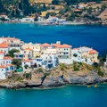Andros, zeleno ostrvo Kiklada koje čeka da ga otkrijete