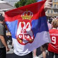 Sprema se spektakl u Minhenu: Navijači Srbije i Danske na Marijenplacu (foto)
