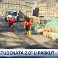 VIDEO Ćaci upropastili Pionirski park: Trava uništena, deo šatora uklonjen, radnici Gradske čistoće čiste trotoar VIDEO