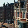 "Dosta nam je turista!“: Građani Amsterdama prete tužbom protiv vlasti