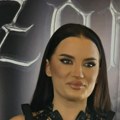 Barbara Bobak zablistala na promociji albuma: U provokativnoj haljini sa izrezima pokazala brutalno telo