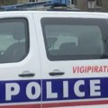 Prevrnuo se kamion na auto-putu u Francuskoj: Prosule se hiljade greb-greb kartica