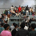 Ubijena žena premijera, zapaljene kuće ministara: Eksplozija nasilja u Nepalu na protestima, raste broj mrtvih (Video)