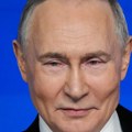 (Video) "da, zaljubljen sam": Putin odgovarao na pitanja o ličnom životu, neka su bila prilično otrcana: "Gospod nikada neće…