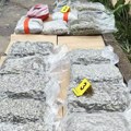 Pao diler sa 19 kilograma marihuane! Velika zaplena u Kikindi, uhapšen muškarac (28)