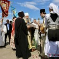 (Foto) Pojas Presvete Bogorodice stigao u Beograd, svetinju dočekali patrijarh i Vučić: "Čast i simbol nade"