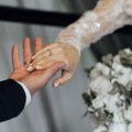 U Šidu sklopljeno 75 brakova, zabeležen 61 razvod: Mladenci sve kasnije staju pred matičara