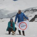 Na Elbrusu nađeno i telo mačke Macike koja je bila saputnik nastradalih planinara iz Zenice