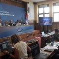 Odložena odluka o paravanima na biračkim mestima