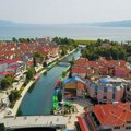 Opština Struga zabranila kretanje u kupaćim kostimima kroz čaršiju