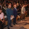Gradonačelnik Novog Sada Milan Đurić na svečanom obeležavanju školske slave: Grad nastavlja da ulaže u obrazovanje