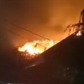 Grom udario u kuću u Smederevu, izbio požar: Snimci su strašni