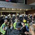 BLOG UŽIVO: Počeo protest „Dođite da ga zajedno oslobodimo“ ispred Filozofskog fakulteta u Novom Sadu