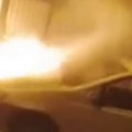 Gori automobil u Rumi: Plamen izbija iz haube (foto, video)