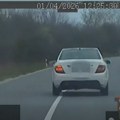 Nasilnička vožnja u Rumenki: Presretač zaustavio muškarca koji je vozio 206 kilometara na čas (video)