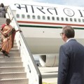 На нову писту слетео авион са председницом Индије