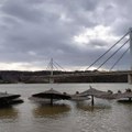 Dunav se izlio kod novog sada: Poplavljeno naselje Kamenjar, Štrand pod vodom (foto/video)