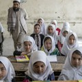 Školska godina u Avganistanu počela bez milion devojčica