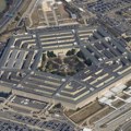 Пентагон наставља да прави нову и модернизује постојец́у несмртоносну хемијску муницију