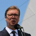 Vučić najavio da će danas prošetati Novim Sadom