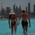 VIDEO Najlepša srpska odbojkašica mužem košarkašem u luksuznom raju na zemlji: Pogledajte slike iz bazena sa poznatim…