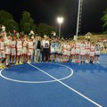 Selektor Svetislav Kari Pešić otvorio obnovljeni košarkaški teren na Omladinskom stadionu