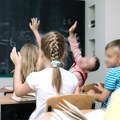Počela NOVA ŠKOLSKA GODINA: U Kragujevcu 1.700 đaka prvaka, a među njima i mala Irina