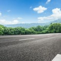 Neadekvatno upravljanje lokalnom putnom infrastrukturom: Radovi poskupeli i 1.600%