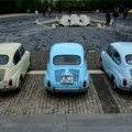 Čovek prodaje dva automobila za 1.500 evra: "Fića" jeftiniji od bicikla