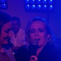 (Video) Ludilo na Dorćolu: Vani se na sceni pridružile Aleksandra Prijović, Jovana Nikolić i Tijana Bogićević - zapevale njene…