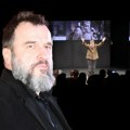 Nenad Jezdić prekinuo predstavu u Beogradu: Glumac se obratio muškarcu iz publike: "Skloni to iz ruke"