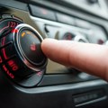Zaboravite ogromne ekrane i veštačku inteligenciju - vozači žele ovo