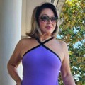 Neda Ukraden slavi rođendan na moru: U 8. deceniji izgleda neverovatno - tu su joj ćerka i unuci, a ona grmi
