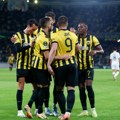 Nikolićev AEK gazi - "osmica" u Kupu