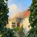 "Dim se širio celim naseljem, a plamen bio sve veći" Zapalila se porodična kuća u Čačku (foto)