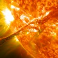 Zemlja na udaru jake magnetne oluje: Eksplozije na Suncu ometaju signale, a utiču i na zdravlje