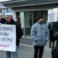 „Mi nismo rulja al’ ti jesi hulja“: Protest advokata ispred RTS-a