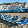 Najdetaljniji cenovnik ležaljki na grčkim plažama - od Haniotija do Zakintosa