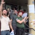 Otvorena vrata DUNP, okupljeni uzvikuju „Pobeda“