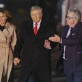 (ФОТО) Трамп у другој званичној посети Британији на позив "свог пријатеља краља"