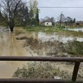 Celu noć borbe sa bujicama – uvedene vanredne mere odbrane od poplava na Veternici i Moravici